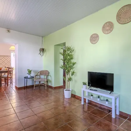 #333 2br Domino & Comfortable Paderne (Faro)