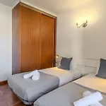 #333 2br Domino & Comfortable *