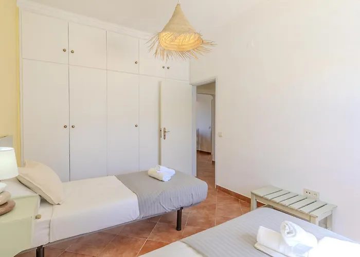 Apartamento #333 2br Dominó Central&comfortable Paderne (Faro)